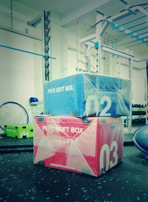 DionTrigg's tweet photo. Quality not compromise! Well worth the wait. Thank you @escapefitness #plyosoftbox #truefunction #chalford http://t.co/j51uSWm8Ck