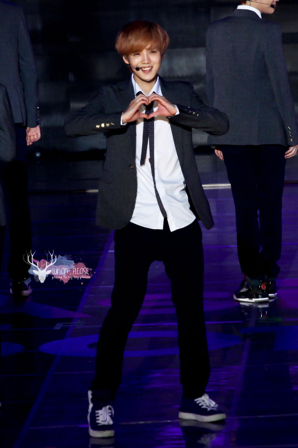 BegBITgCAAA72jq.jpg:large