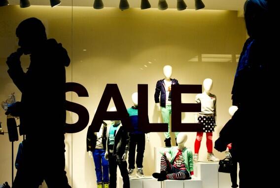 Lijnbaan bruist van de sales! Neem een kijkje, misschien vind je wel wat bijzonders!