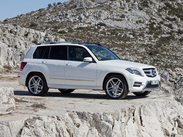 MercedesBenzKSA's tweet photo. شكرا لكل الي جاوبوا
الجواب الصحيح هو : #مرسيدس_بنز الفئة جي ال كي . The right answer is : #Mercedes_Benz #GLK_class http://t.co/PbAJdV22Lo