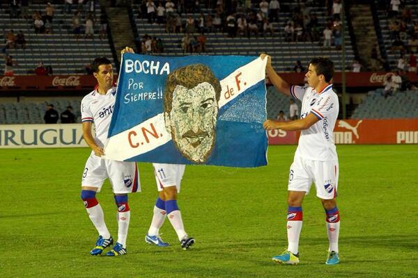 carlosdepena's tweet photo. Un orgullo haber cargado tu bandera! QEPD #Bocha http://t.co/qLvbcHbHnT