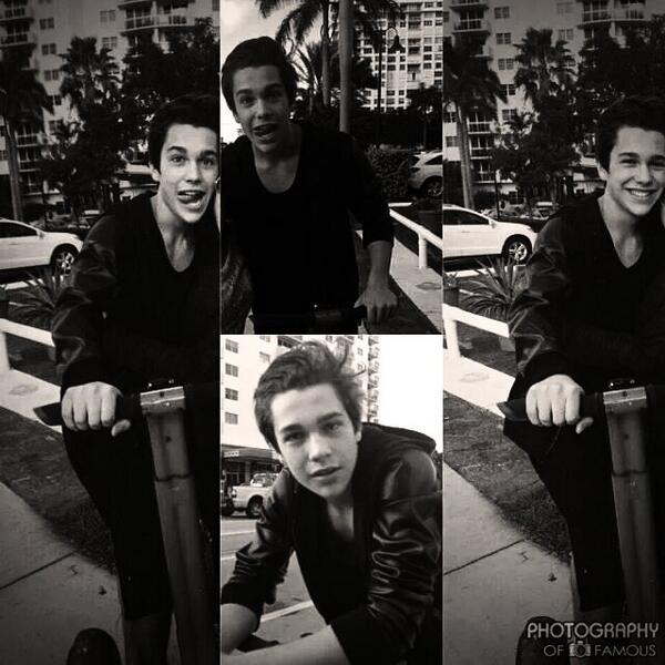 mais1directione's tweet photo. Austin ♥♥♥♥ http://t.co/YQUrnStt31
