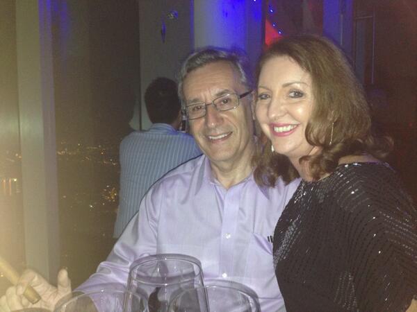 aliking61's tweet photo. Me &amp; Mr Garth http://t.co/aecBrjA8xO