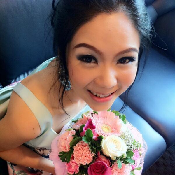 queenlala101's tweet photo. Hello Twitter! #myfirstTweet http://t.co/WTSxO8TRBF