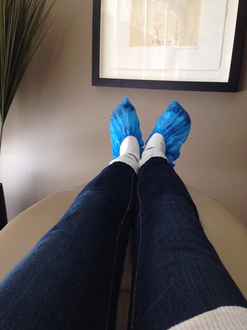 Dentist time :( http://t.co/GbfFc8zidv<a href="/tag/pantyhosefetish"class="tags"><span>#pantyhosefetish</span></a><a href="/tag/stockingshocase"class="tags"><span>#stockingshocase</span></a>