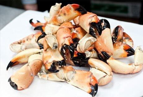UberStoneCrabs's tweet photo. Know a homesick ex-Floridian? Send them an .@UberStoneCrabs care package full of fresh FL Keys claws! #getcracking http://t.co/n3wjYk1ENE