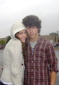 mileypsrgdr's tweet photo. before the storm. http://t.co/ExMTaLvUkt