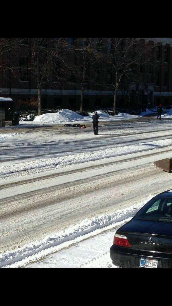 BehbsIkCAAAMMNb.jpg:large