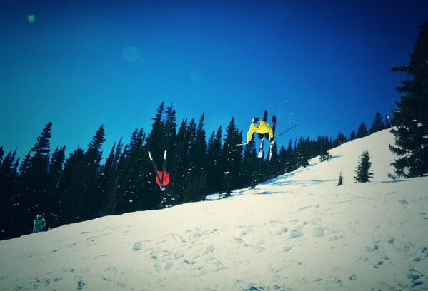 TetonGravity's tweet photo. Backies for breakfast @AspenSnowmass #crowdtrip @willis_brown @connery_lundin @collectivepass http://t.co/SyXaS9SsCa