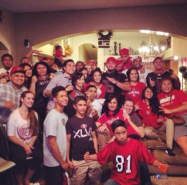 Ihana_24's tweet image. Missin the fam tho! #NotEvenHalf #BloodOverEverything