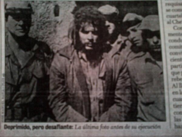 TonyMendezR's tweet photo. Ultima foto del Che Guevara. Deprimido, pero desafiante. @Dgomez29 @jvolquezm @josedantesd @omarguevara25 http://t.co/YnfFQlvknk