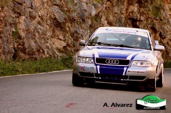 Felicitar a <a href="/Edu_Noriego/">Edu</a> uno de nuestros  pilotos de @EsoNoCorta, que hoy cumple ańos. #gasss