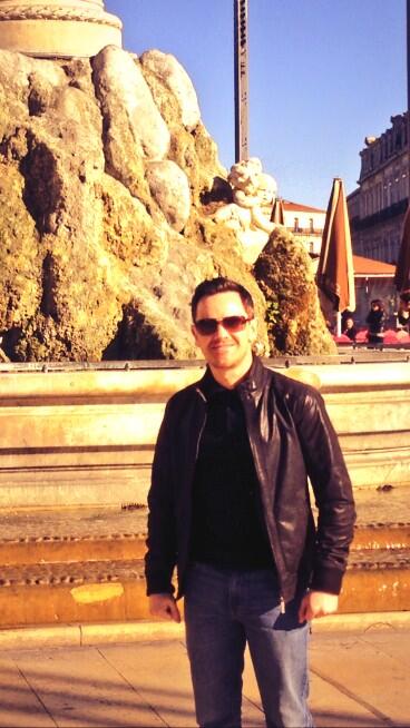 mcgarry_rob's tweet photo. Nice day in the south of France http://t.co/9ZpiXxA1EC