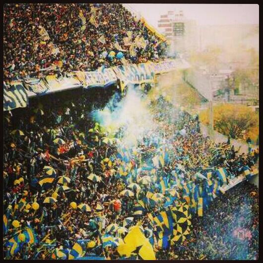 CuriosodeFutbol's tweet photo. #SabíasQué Según la revista francesa So Foot, la MEJOR afición del mundo es la del BOCA. http://t.co/o6P5zrOgXu