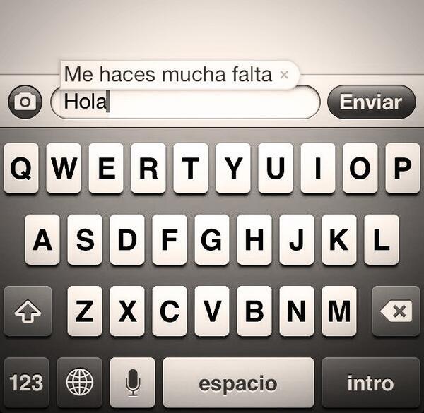 TacosConCoca's tweet photo. A veces quisiera decir más cosas, que un simple "Hola". http://t.co/zWOdq7qezT