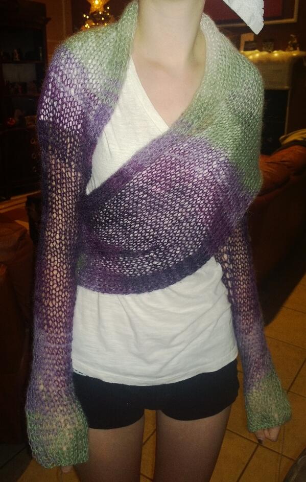 DesignsByNay's tweet photo. Completed scarf with sleeves http://t.co/35GyFQ1IvL