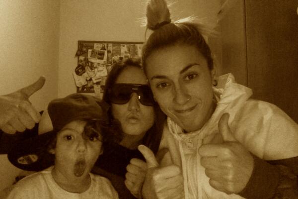 Justan Bieber, Robocat y CocoWoman @daniela_findlay