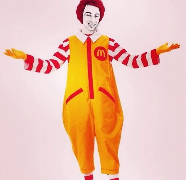 much bands tweet media