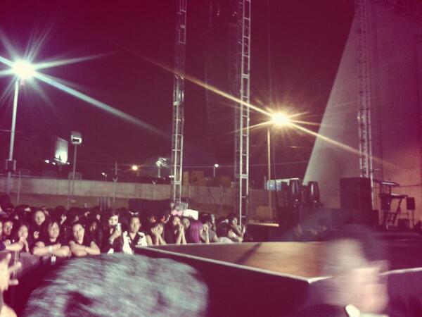 memomtz333's tweet photo. Thirty seconds to mars !!!!! http://t.co/qxcOI1kTZn