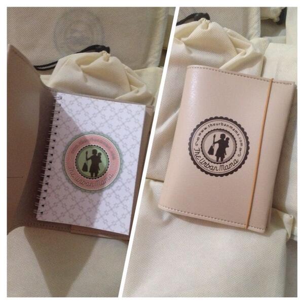 theurbanmama's tweet photo. Ma, #TUMnotebook cantik ini akan menjadi salah satu souvenir di #TUM4Tahun #HealthyFamily besok di @fXSudirman, lho:) http://t.co/yc29KYc6Wo