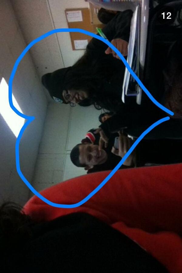 Rxpids's tweet image. Lol that got us in class xDD