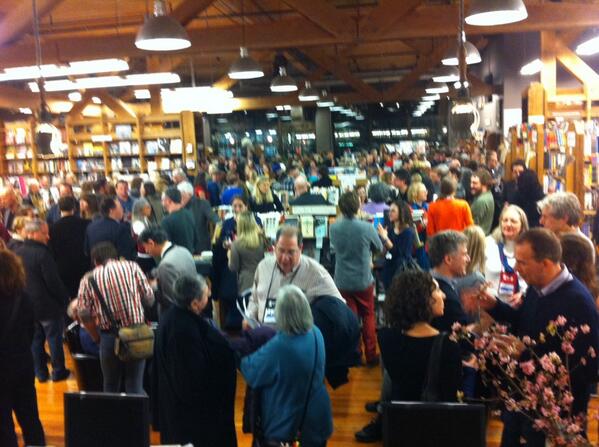 ballastbookco's tweet image. #wi9 awesome @ElliottBayBooks party