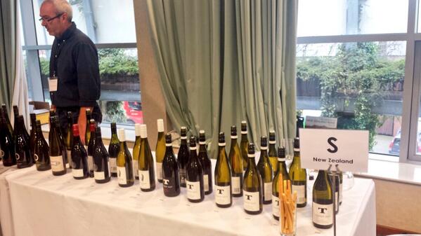 Representing #nzwine at #LWTasting, we have <a href="/Tinpothut/">Fiona Turner</a> #ThePaddler #Delta &amp; <a href="/AlanaLaniWines/">Alana McGettigan</a> for you to try!