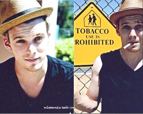 This is my header so yeah.