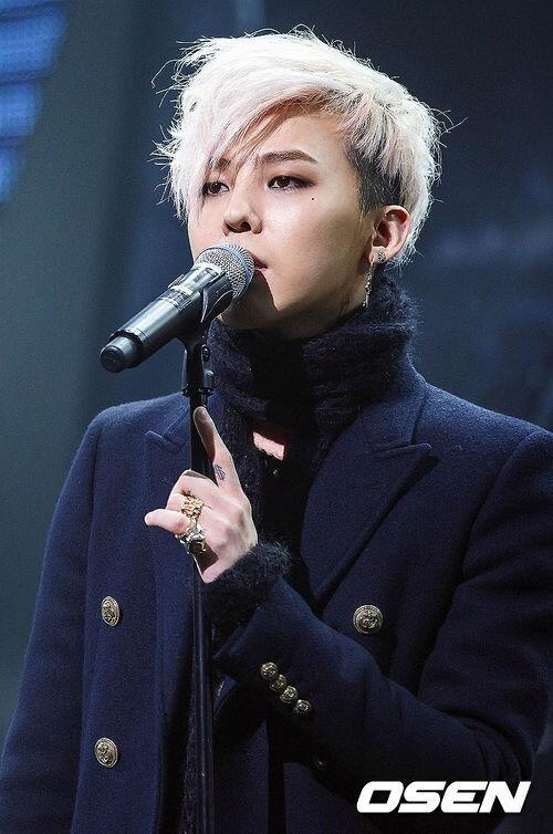 ygent_official's tweet photo. #YGLIFENEWS #GD'S '#CROOKED' TOPPED MTV IGGY'S 'SONG OF THE YEAR'... BEATING DAFT PUNK @ http://t.co/bqrpwjfebh http://t.co/vx6gikskvU