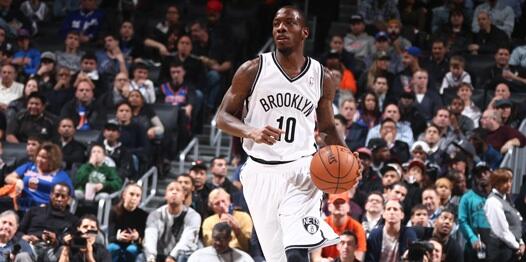 Nets Ruilen Tyshawn Taylor naar New Orleans, Voor Marquis Teague van Chicago nba.com/nets/news/nets…
