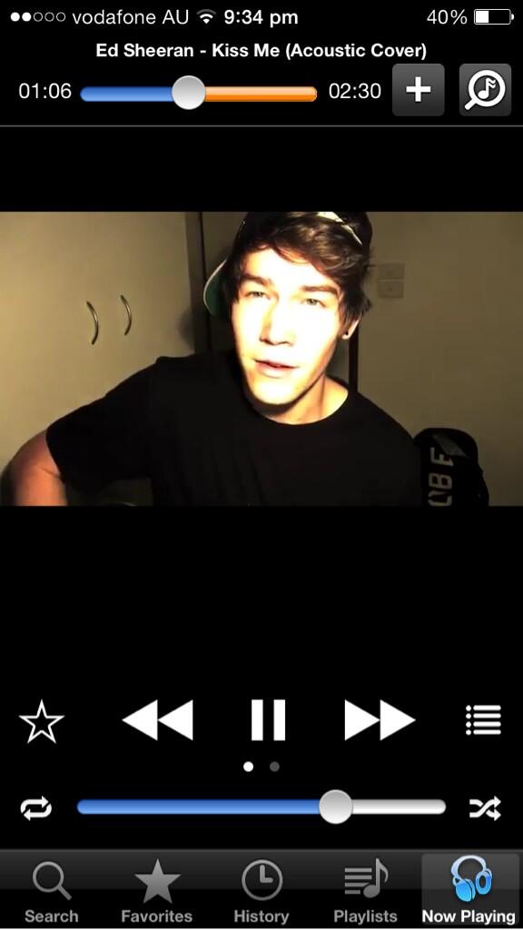 ezza_brown's tweet photo. Favourite cover of my favourite song 😍😍 @LijGilmour @edsheeran http://t.co/1ZNb0MBZAb