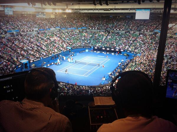 bbctennis's tweet photo. Murray broken early. Trails 3-1. Listen to @BBC5LSX here http://t.co/zuLco5Zc6X #bbctennis http://t.co/r0mczj1iqy