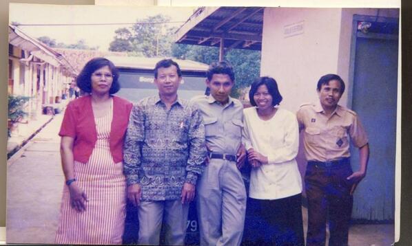 Bu sukawati, guru B.sunda, pak Sunardi (B.Inggris), Pak Parman, Pak kasiran (Pembukuan ), bu pandji (ips)