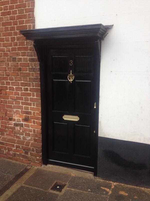 Jason_C_Onion's tweet image. @HomeHalos .. New door and canopy! 👍😃👍