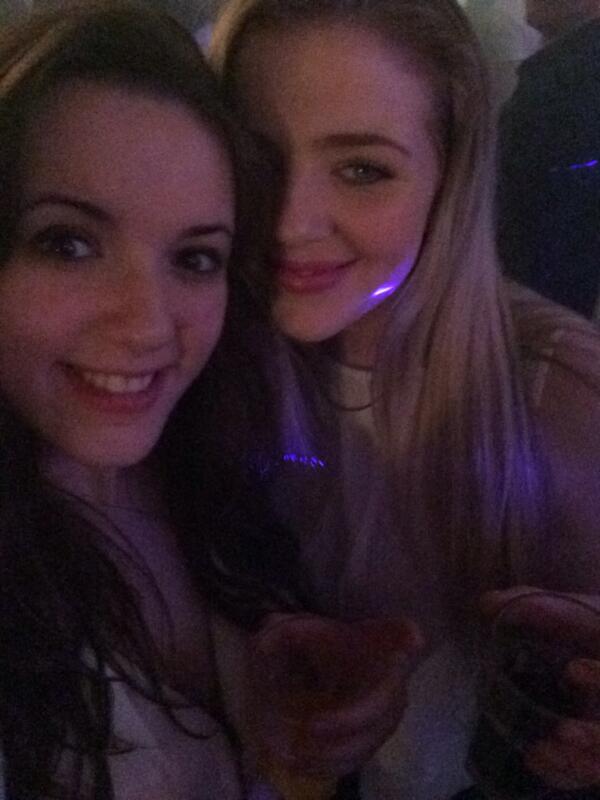 love spontaneous nights out with this girl 😘👭