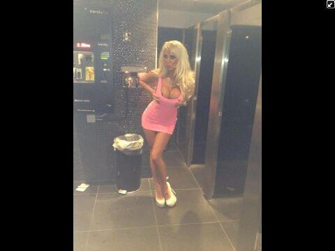 DaddysShow's tweet photo. #Bimbo #FuckSlut #FuckDoll #Slut #Whore http://t.co/Zi2qDkLYN3