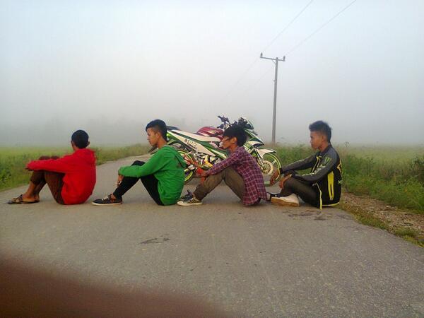 lagi naik Imposible Boat Mobile RT <a href="/imandita/">🏀</a>: Anjis ada lanjutannya!! (Via pengoleksi foto ajaib <a href="/Adityaa_Prtm/">Aditya Pratama</a> )