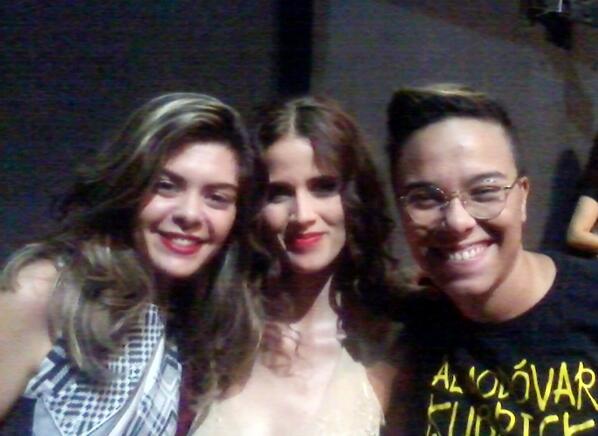 amandasantosf's tweet photo. Com as duas estrelas que iluminam meus caminhos. @canas_canas e @mariagadu ♥ http://t.co/EczTaNuFBg