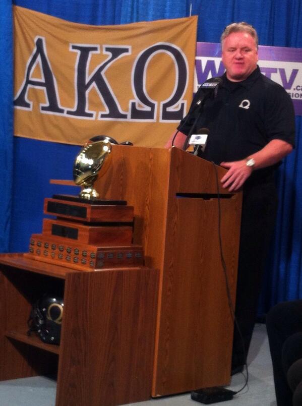 @AM800News @am800cklw Mike Morencie has purchased the Windsor AKO Fratmen Junior Football Club.