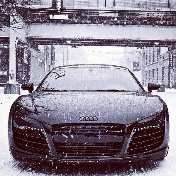 Audi R8 loving the snow http://t.co/IiphP9nsMV