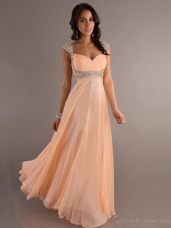 PromDressPorn's tweet photo. ☺️😍 http://t.co/WQKXUXzr1b