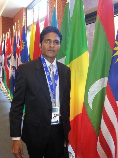 AmmadayAnjal's tweet photo. Vilimale ge kurierumaa tharahgee ah mifaharuvess vilimale ge majilis ghondiah @ahmed_nihan hovamaa.candidate no:1 http://t.co/W2zeq3yzer