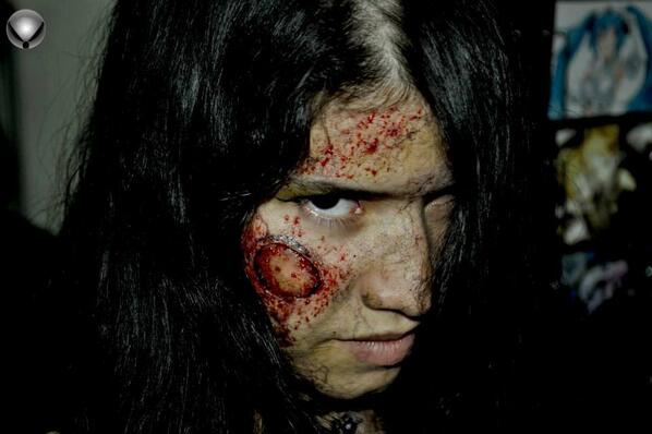 gaby_16sep's tweet photo. http://t.co/Ei0z1Z9glR Taller de maquillaje FX en Guayana 04163909765 @BolivarCine @MeliMedinaR @CCCAltaVistaII http://t.co/aWgVLWr9TW