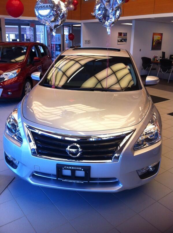 Joey6989's tweet photo. All new Nissan Altima!!!! If you wanna check it out just let me know http://t.co/UvVBA2Rehs