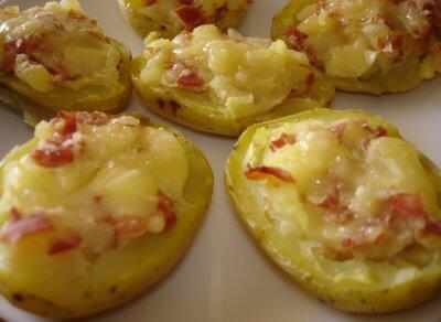 Wikipapas's tweet photo. Hola, @JorgeBbox ¿Le gustan las buenas papas? Si es así, entre y disfrute del maravilloso mundo de las papas. ¡RT! http://t.co/q0xjUHyhIe