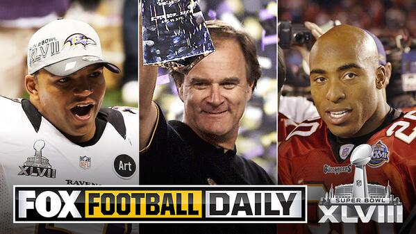 FFD's tweet photo. Q's about Super Bowl XLVIII for our hangout panel? Tweet #FFDchat &amp; watch LIVE on http://t.co/T2FkD02VAs at 7:15p ET http://t.co/ddygggrmbj