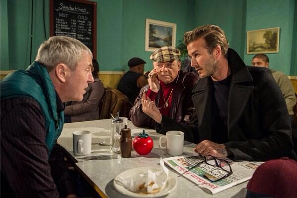 Myself and <a href="/Rodney69Trotter/">Rodney Trotter</a> having a conversation with @DavidBeckhamWeb in sids cafe! Learning the offside rule!!!