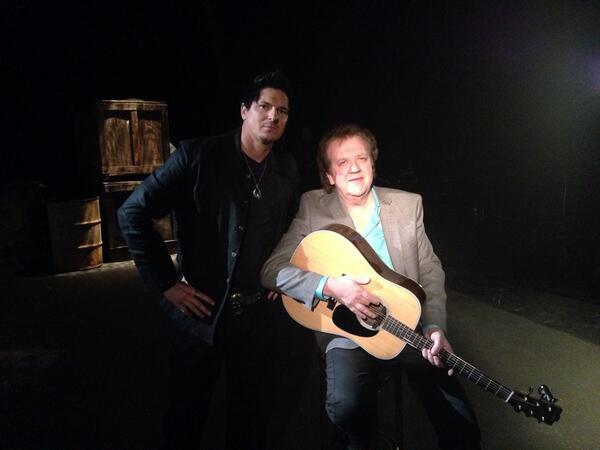 Zak_Bagans's tweet photo. Beyond awesome day today filming with @BobbyMackey #PoorPearl ;-) http://t.co/XSNArdX60o