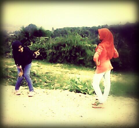 HyunIntan's tweet photo. Banting .. hahaha http://t.co/IYFLOteuwX