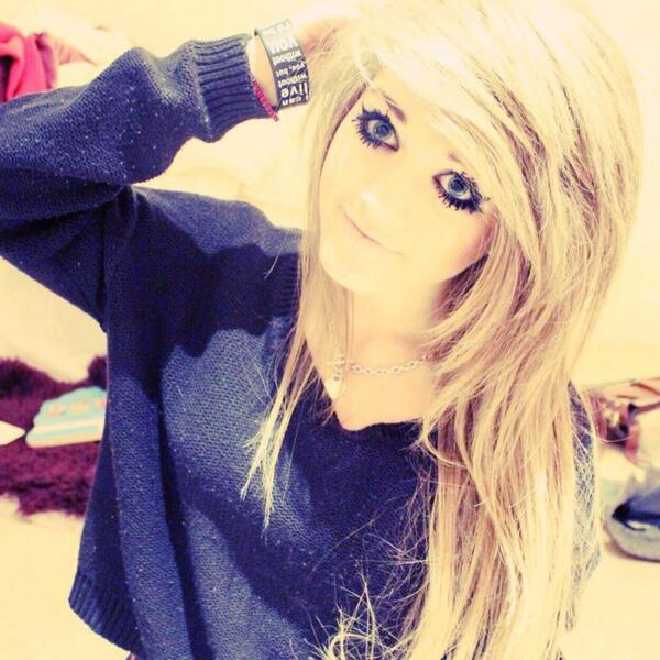 Marina (@marina52610838) on Twitter photo 